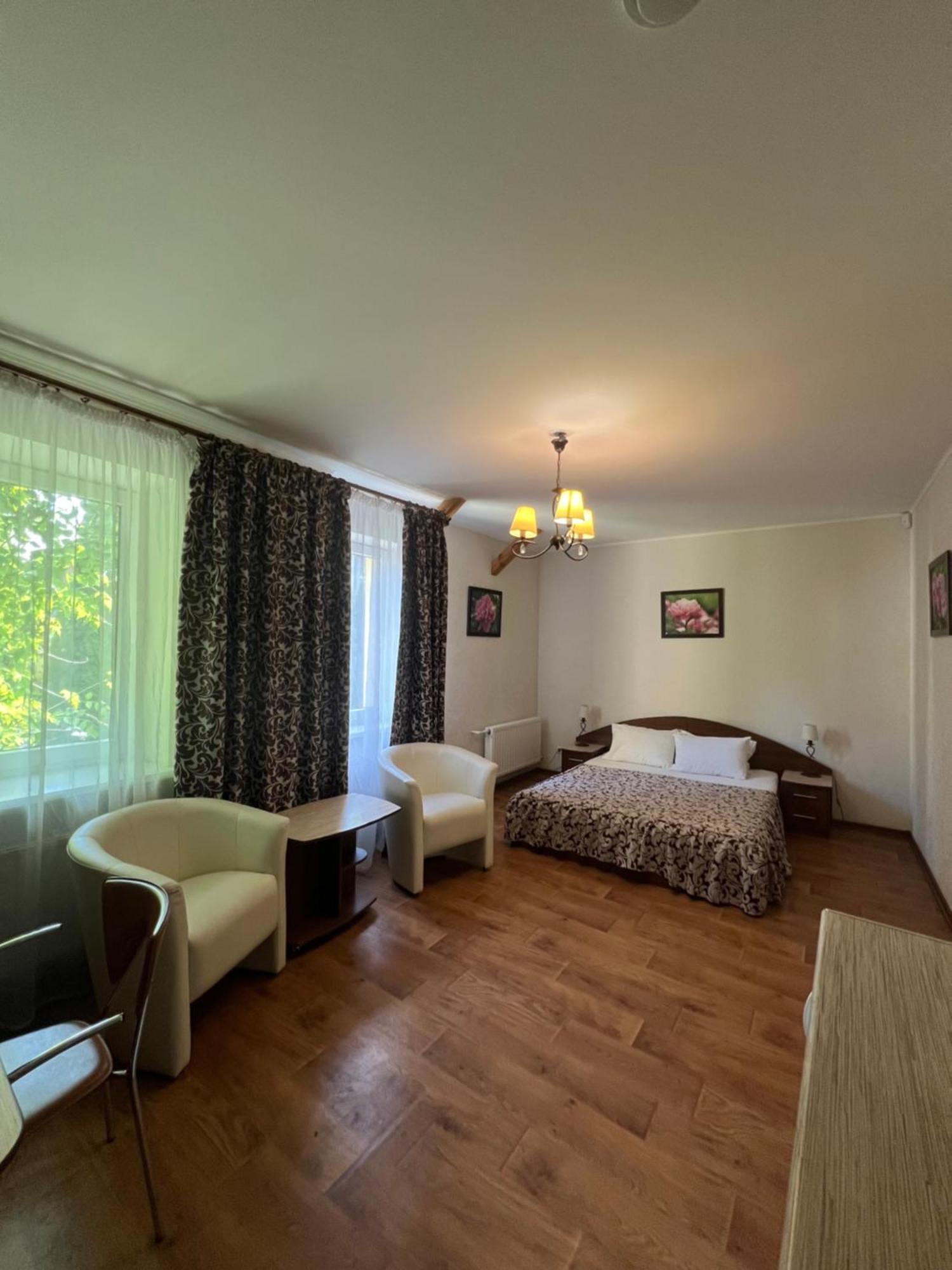 Apart Hotel Asotel Kharkov Luaran gambar