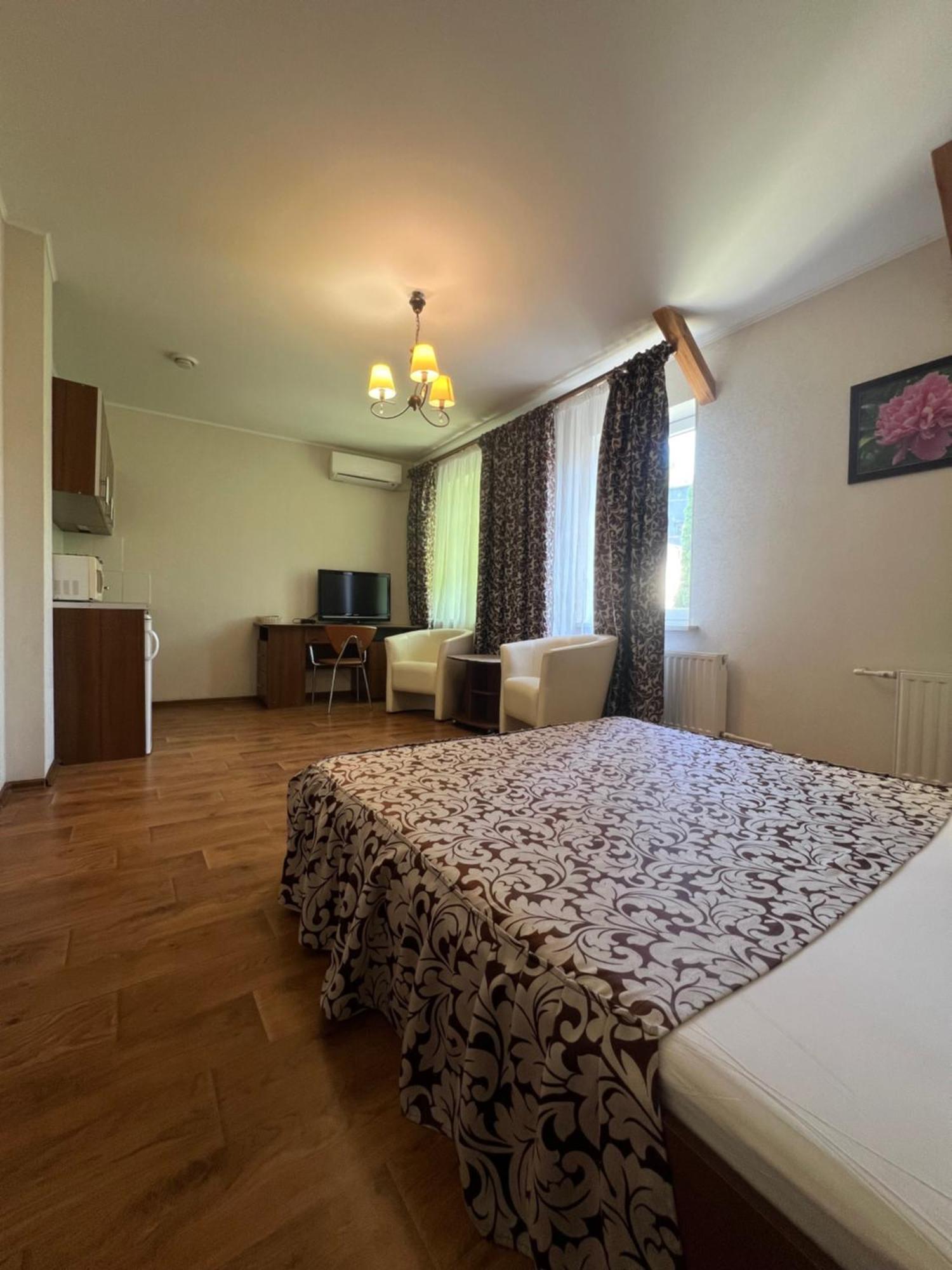 Apart Hotel Asotel Kharkov Luaran gambar