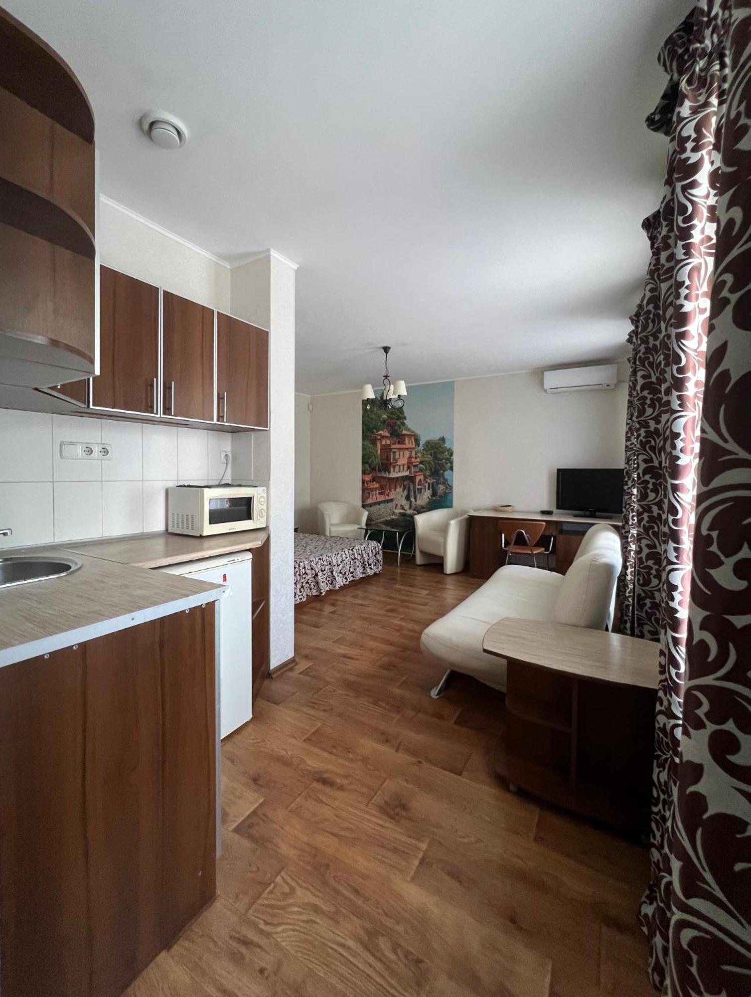 Apart Hotel Asotel Kharkov Luaran gambar