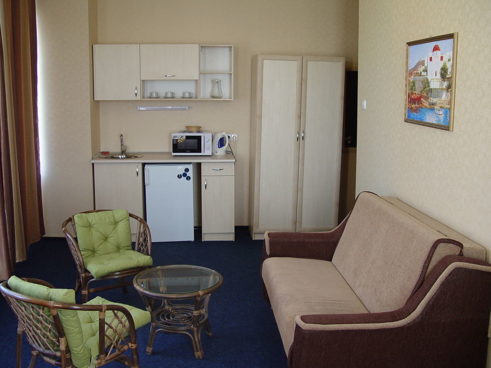 Apart Hotel Asotel Kharkov Luaran gambar