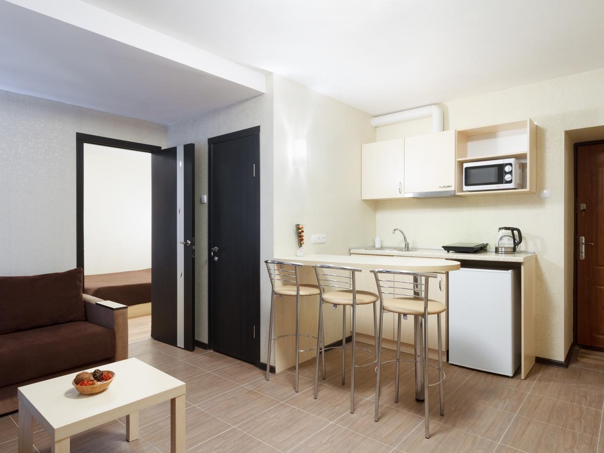 Apart Hotel Asotel Kharkov Luaran gambar
