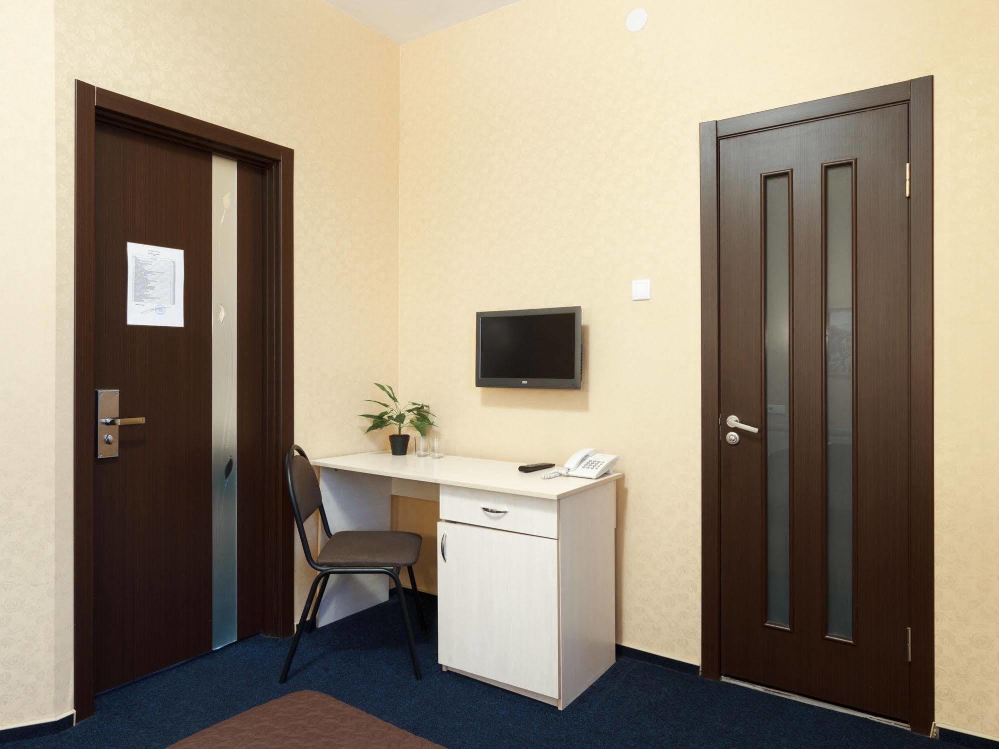 Apart Hotel Asotel Kharkov Luaran gambar